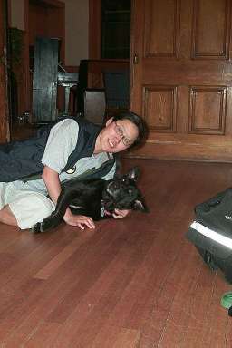 mo and ewee in church